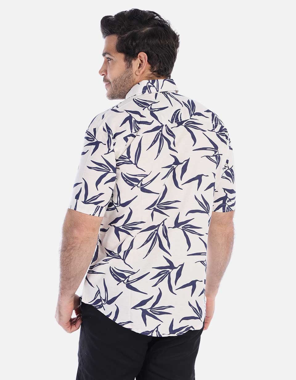 Camisa Hombre con estampado de hojas