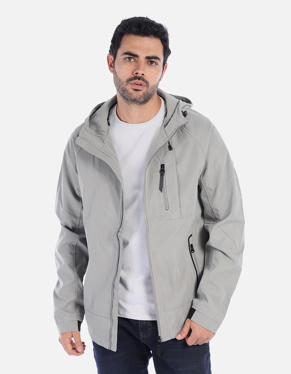 Chaqueta Hombre semi impermeable con capota