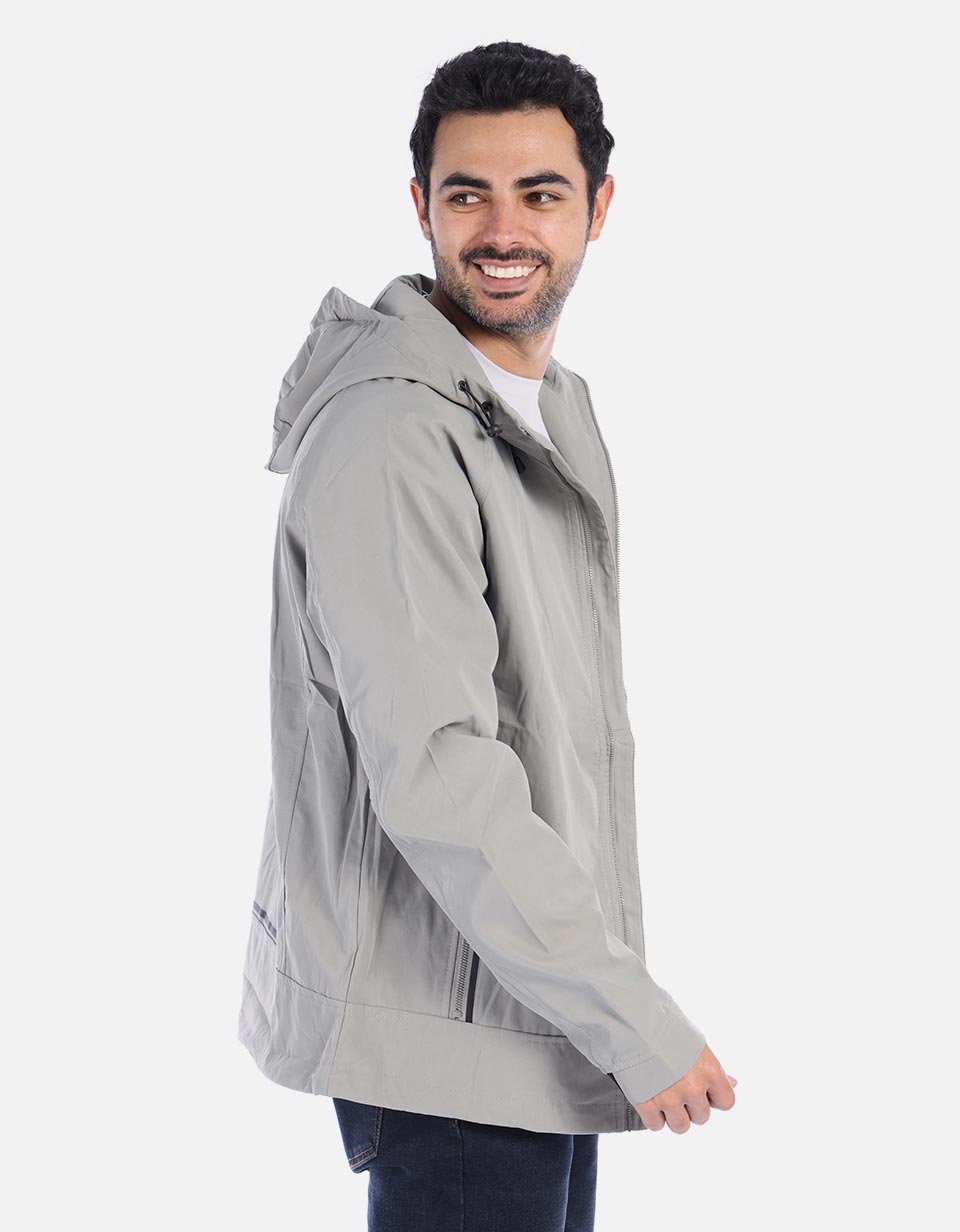 Chaqueta Hombre semi impermeable con capota