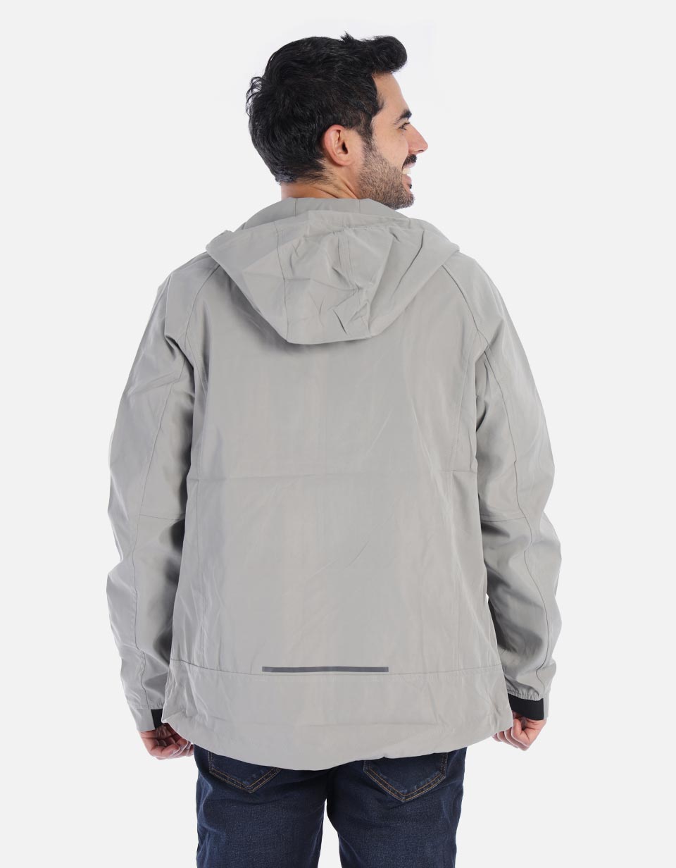 Chaqueta Hombre semi impermeable con capota