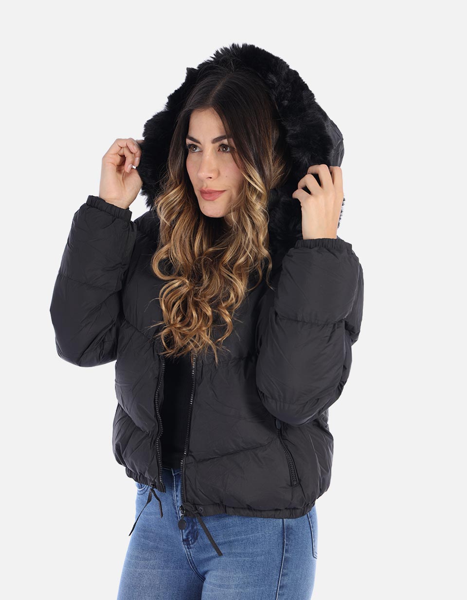 Chaqueta abullonada con capucha para mujer