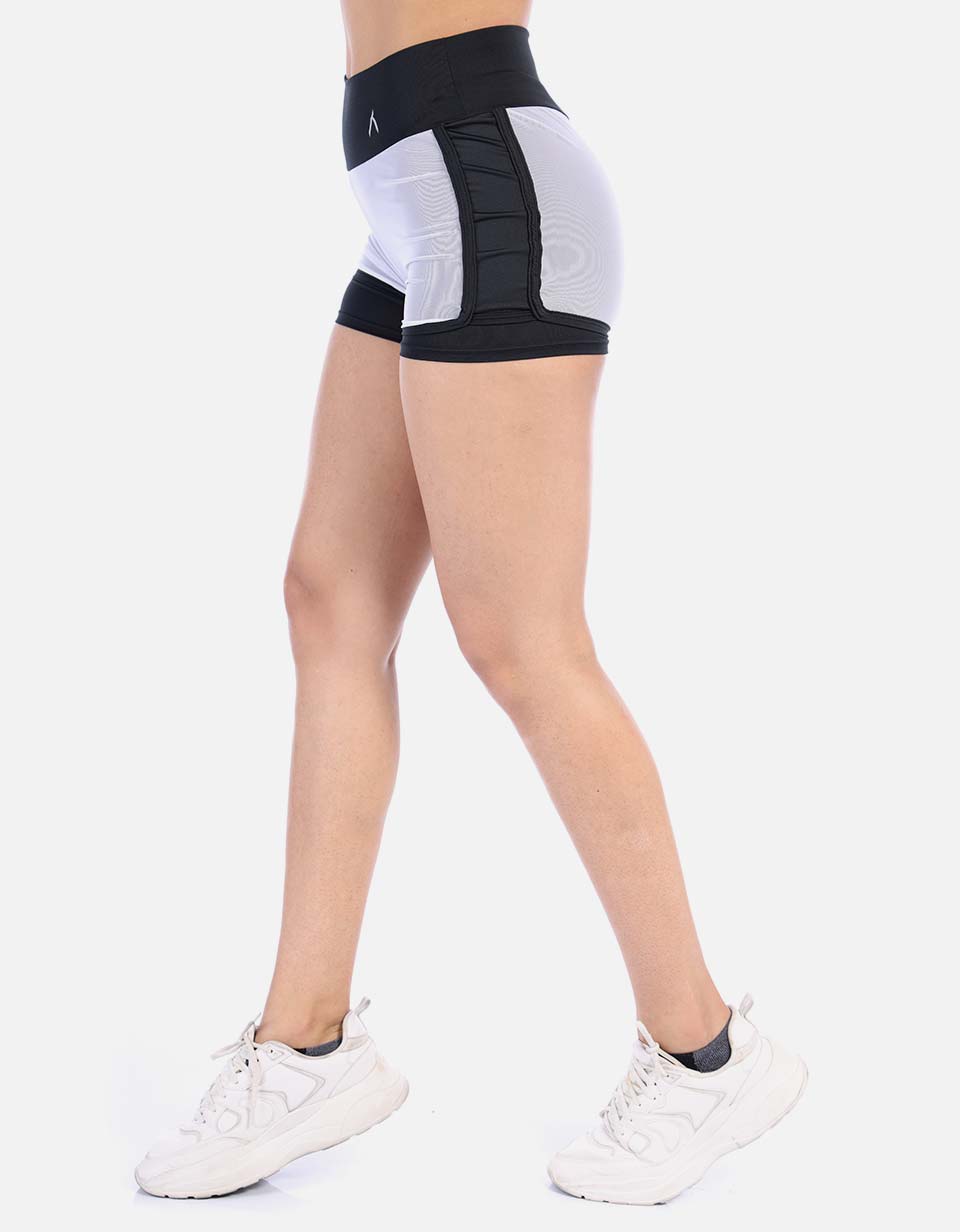 Short deportivo con pretina alta